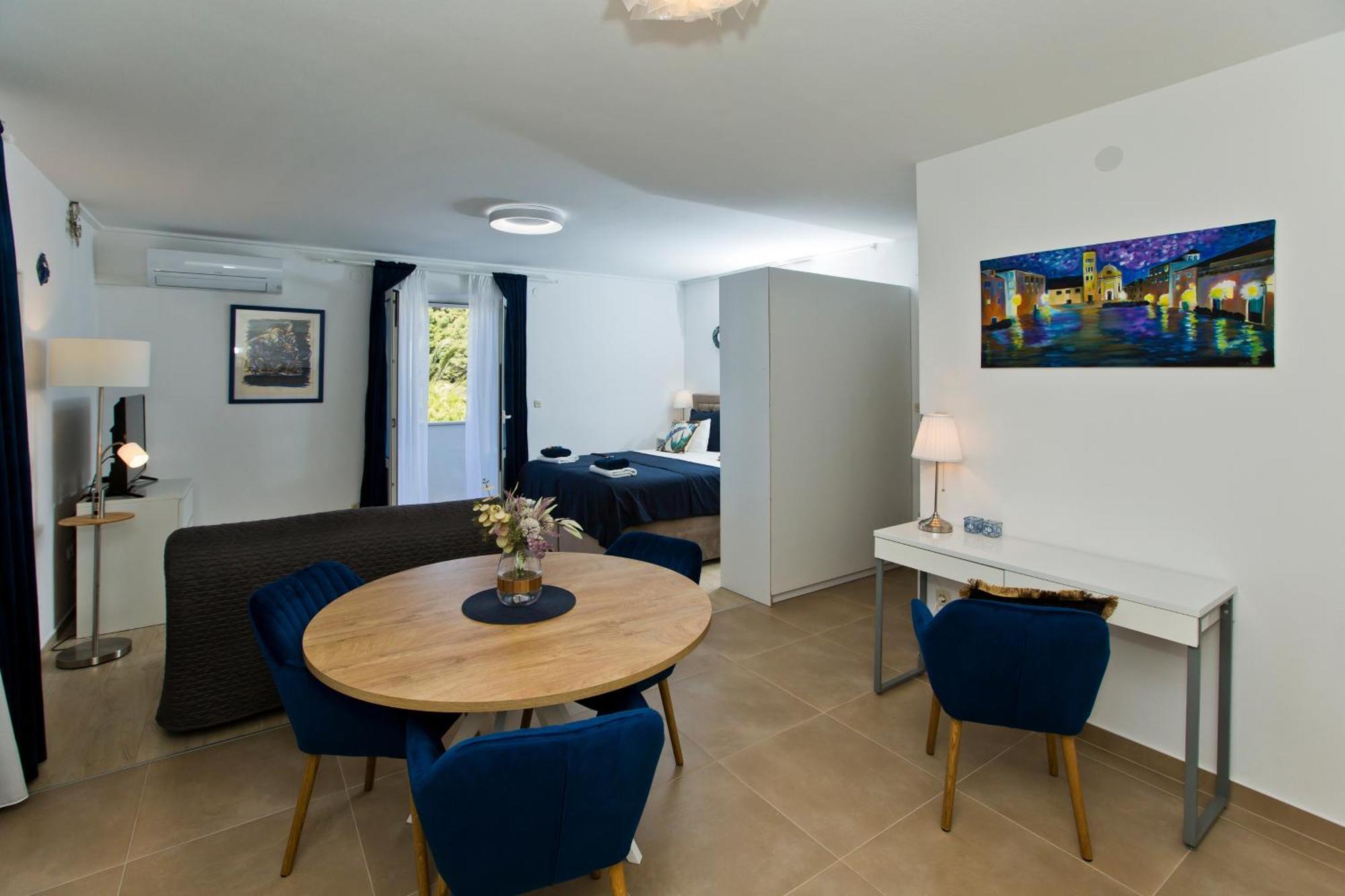 Apartments By The Sea Hvar - 10430 흐바르 객실 사진